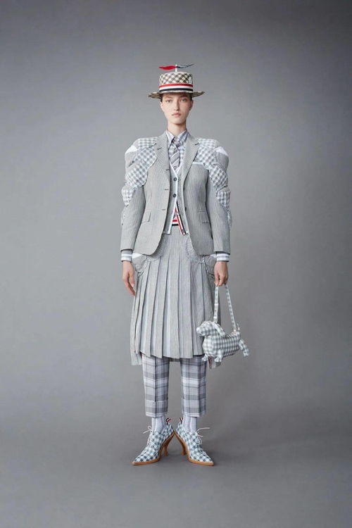 从功能性服饰到现代时装, 学院制服 的时尚翻身仗