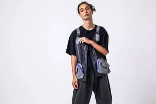 机能马甲的穿搭陷阱 穿错秒变“钓鱼大叔”？